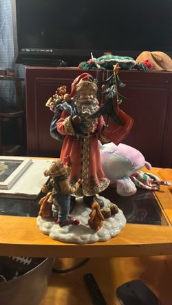 Christmas figurine Santa