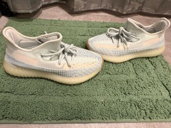 Next to new Yeeezy boost! Size 7.5