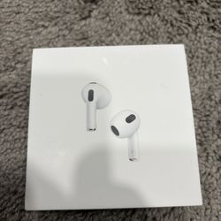 Apple AirPods Gen 3
