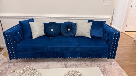 Sofa set