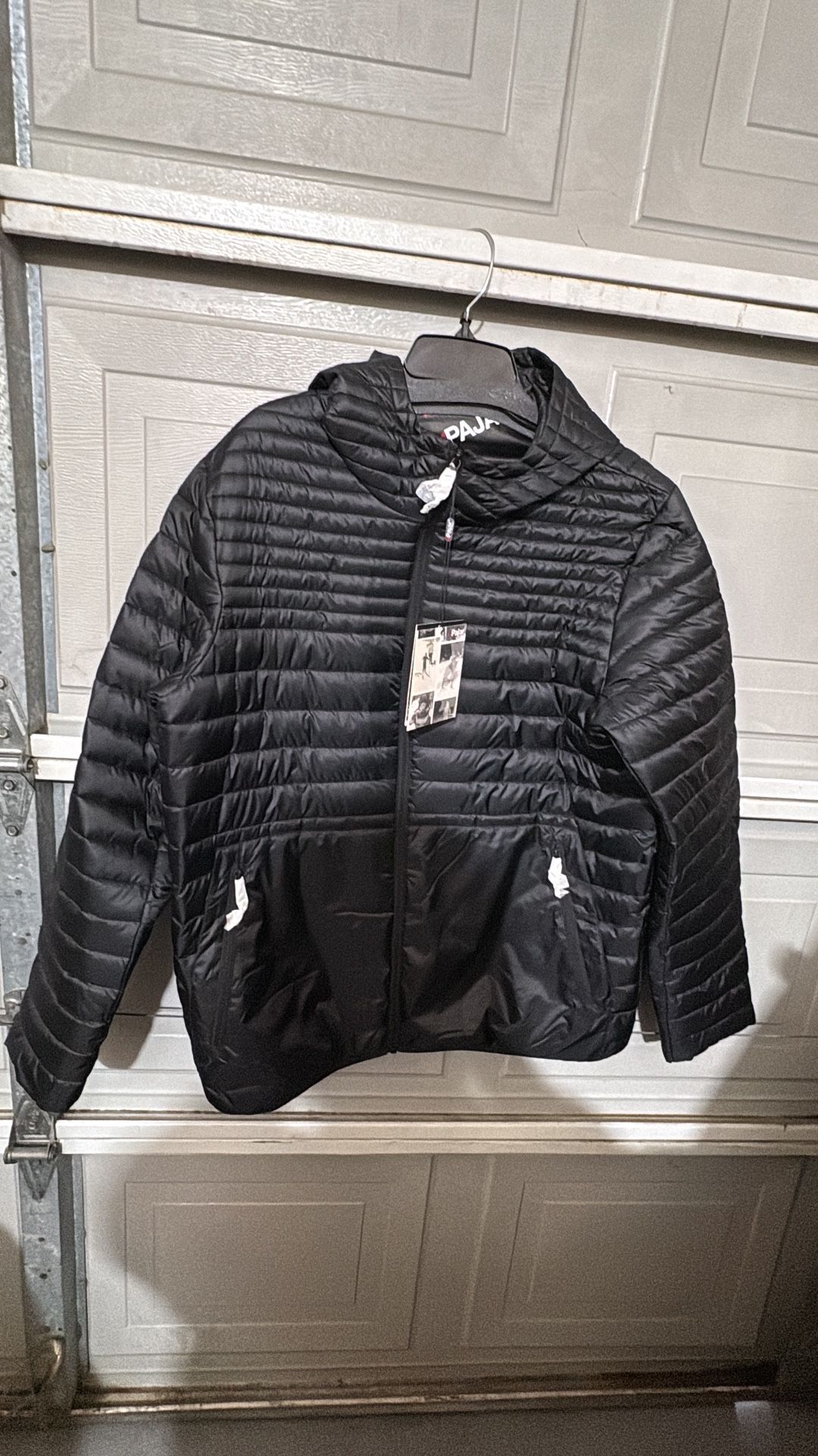 Hello, good evening. I'm sold out of CK Tommy, MC, and Nautica jackets for only $40