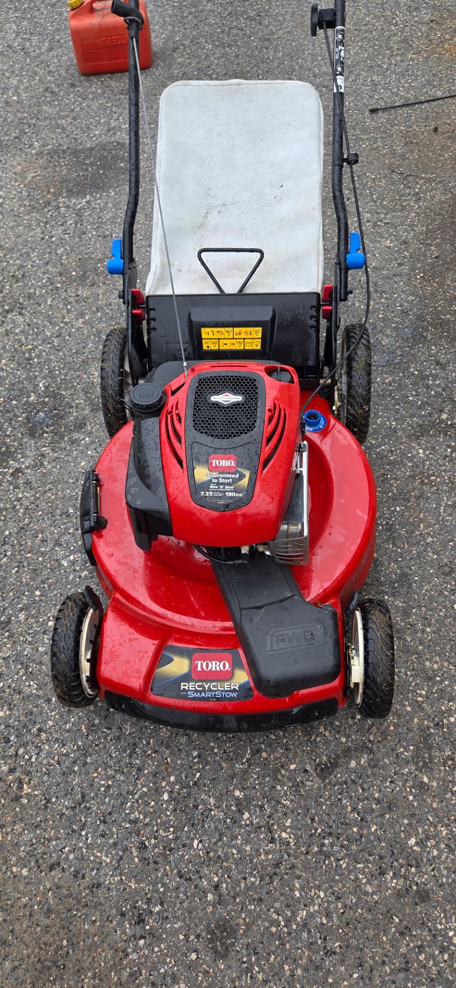 Toro self propelled lawn mower