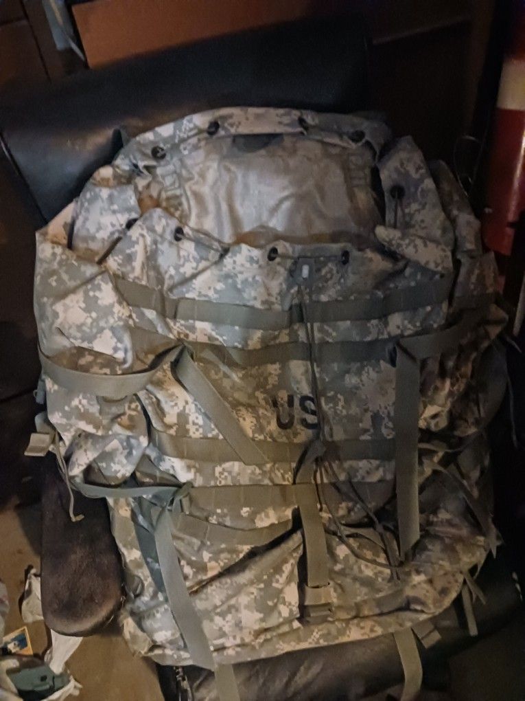 Military Molle II Large Rucksack Bag With Frame