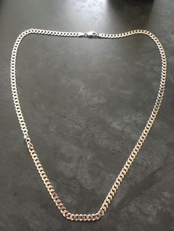 Silver Chain link Necklace