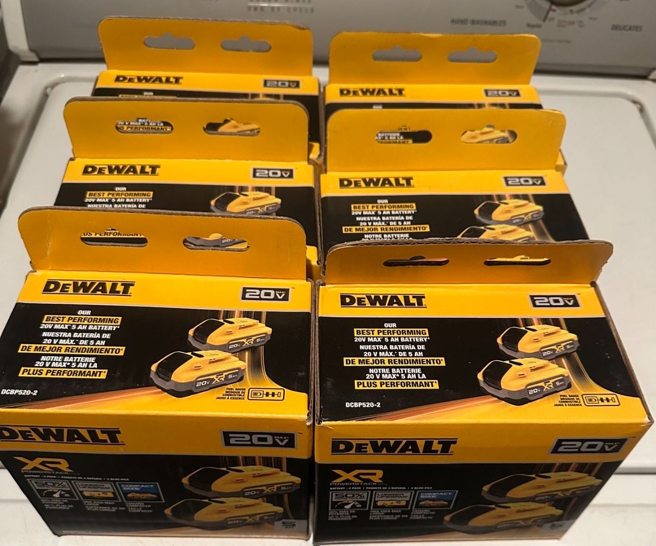 DEWALT POWERSTACK 20V Lithium-Ion 5.0Ah (2 Packer) DCBP520-2