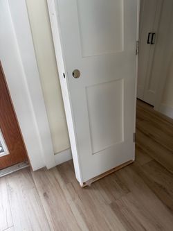 Free door