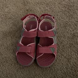 Girls Sandals Size 3 Exc Comd