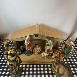 Nativity 10 Pc Set & Barn 