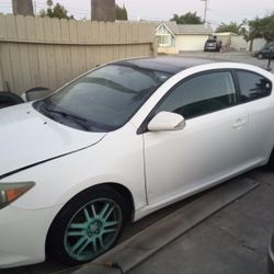 2005 Scion tC