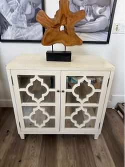 White Mirrored Console Table 35 1/2in.Wx34in.Hx19in.D NEW