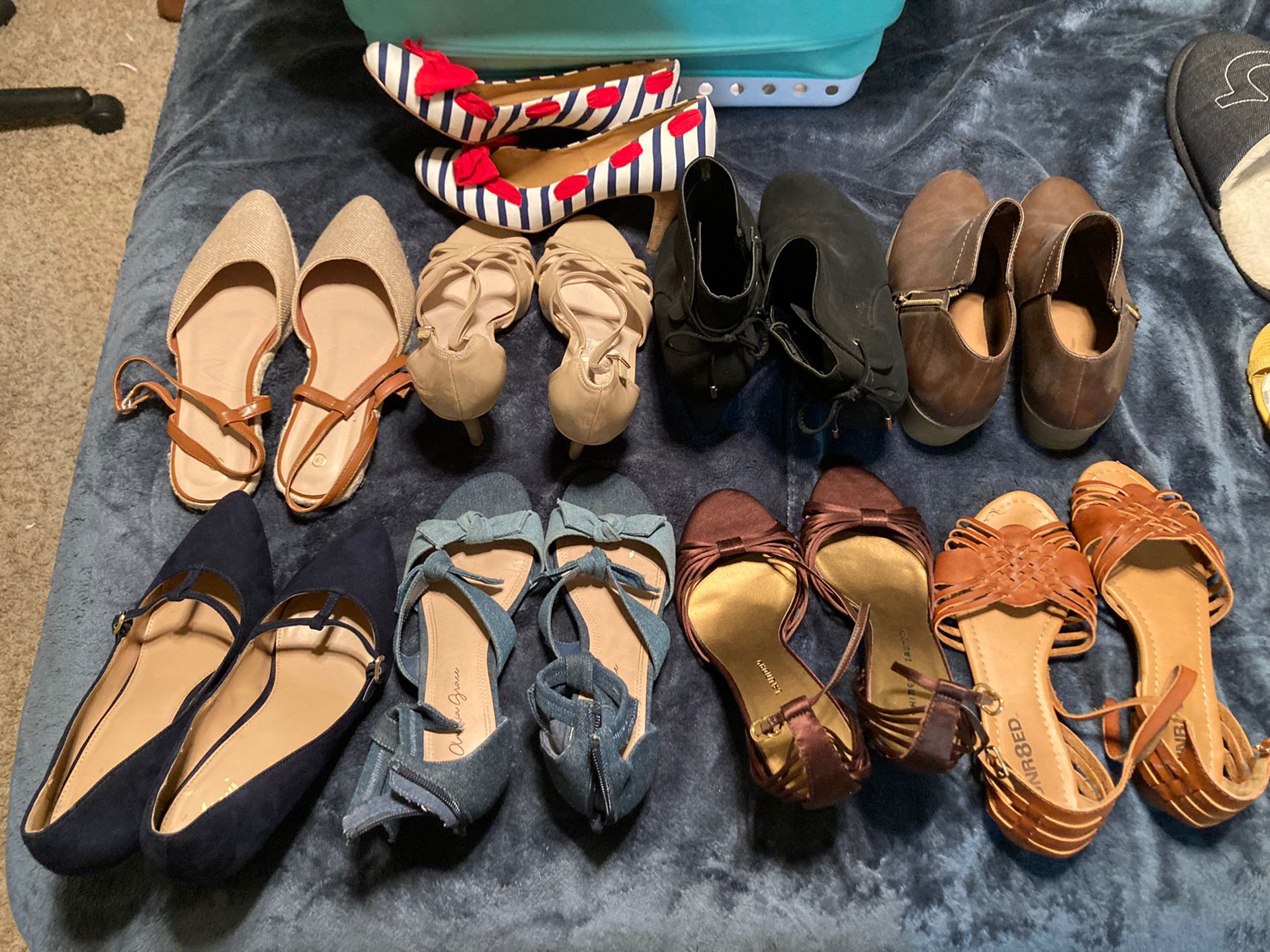 Shoes/heels/flats/boots Size 8-9 Women 