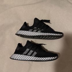 Adidas Deerupt Runner Shoes
