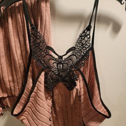 Women’s ribbed pajama set with a butterfly and lace-trimmed tank top Size 3XL