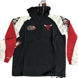  Men's Chicago Bulls Mitchell & Ness Black Hardwood Classics Anorak Half-Zip Pullover Hoodie windbreaker 