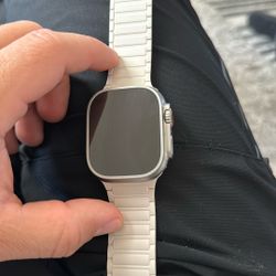 Apple Watch Ultra 2