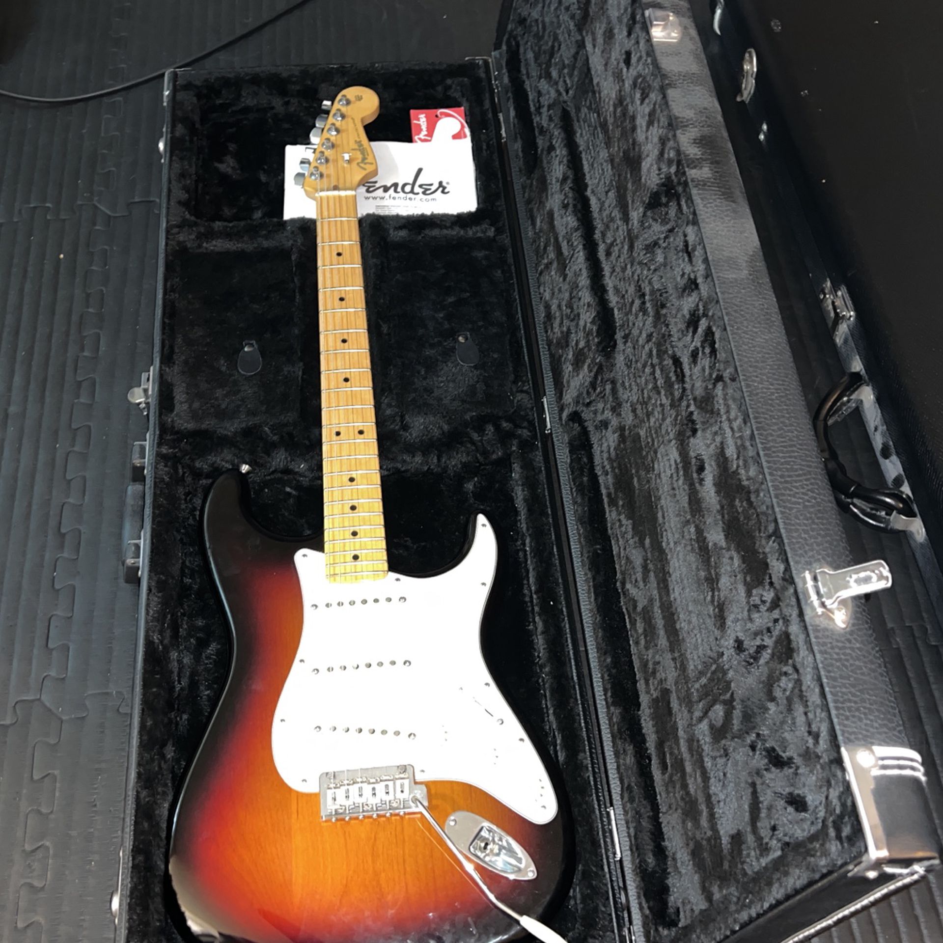 2015 Fender Stratocaster Electric Guitar - USA