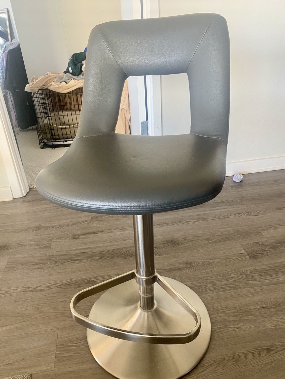 Zuri Bar Stools Set of