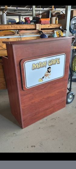RECEPTION DESK