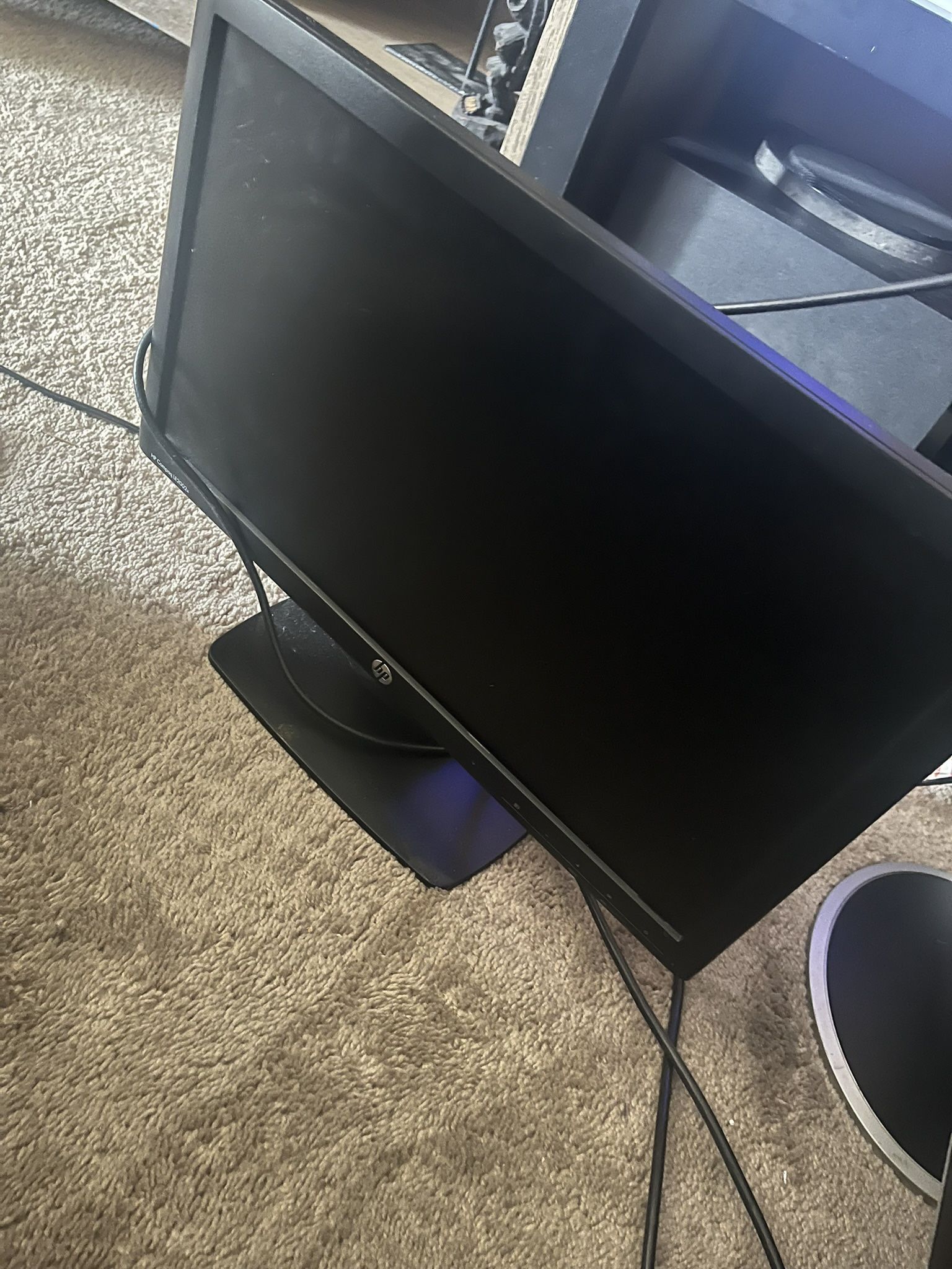 32 Inch HP Tv