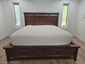 California King Storage Bed