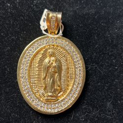Goldfilled Virgin Mary/ Virgen  GPE Oro Laminado 