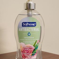 Softsoap Antibacterial Liquid Hand Soap – 11.25 fl oz