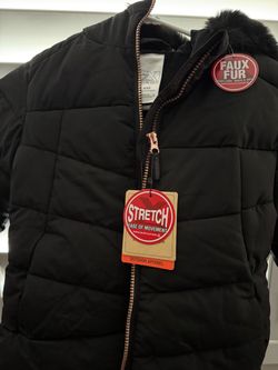 New kids puffer coat size 6/6X