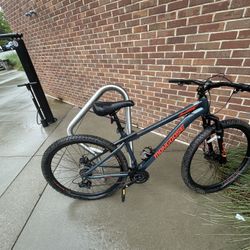 29in Black Mongoose Mountain Bike with Accessories