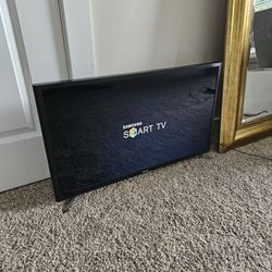 Samsung Smart TV 32"
