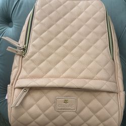 Gunas Cougar Quilted Vegan Leather Backpack-PiNK