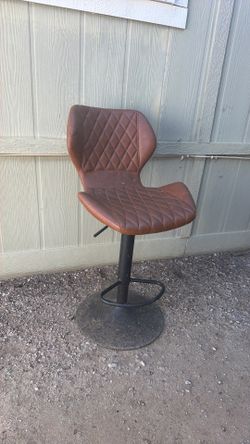 Barbers chair adjustable