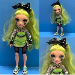 Rainbow High CHEER JADE HUNTER Doll