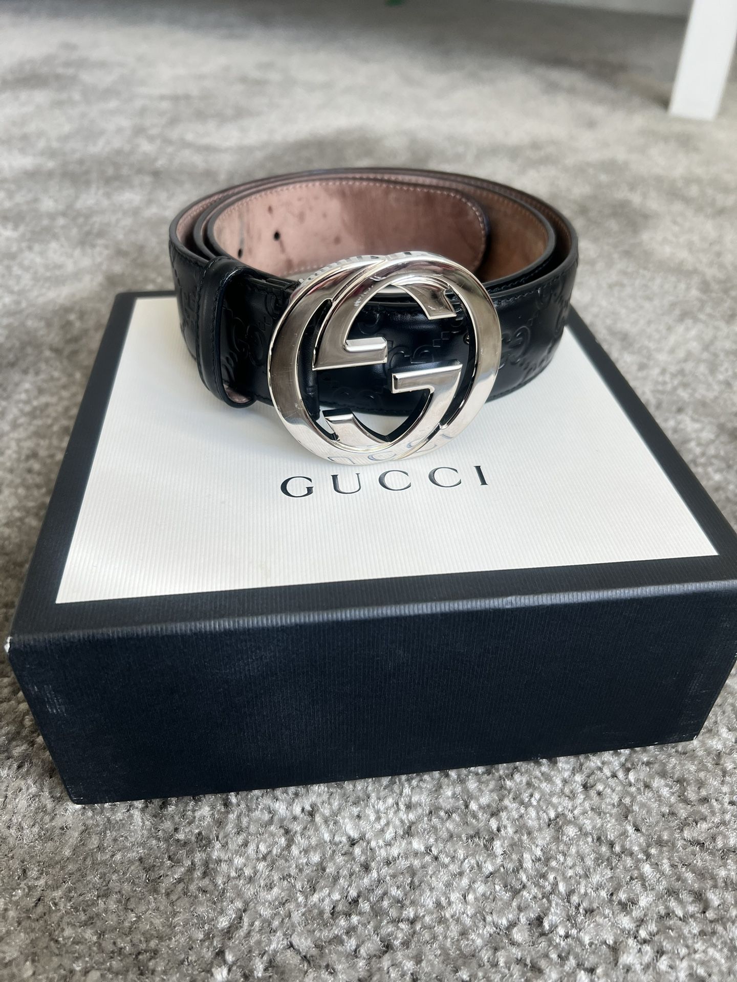 Authentic Men’s Gucci Leather belt