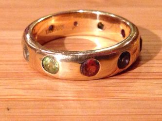 14k solid gold Tasman ring size 4 1/2 grams 5.2