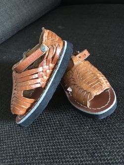 Baby huaraches
