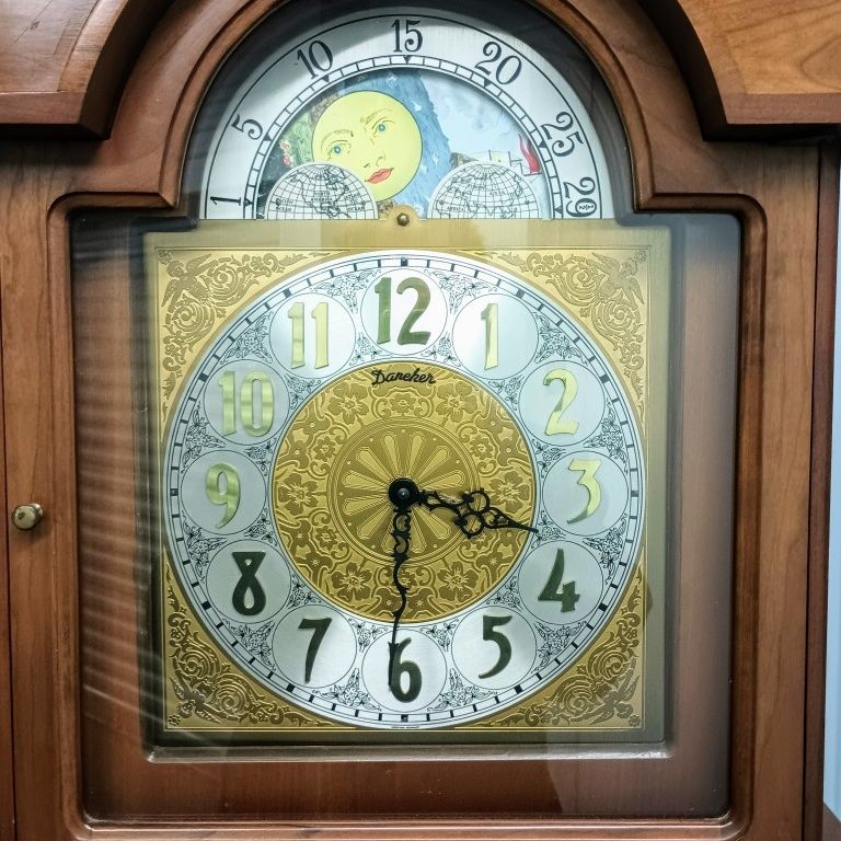 Daneker German Grandfather Clock for Sale in Everett, WA - OfferUp