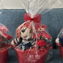 Chucky Valentines Basket. 