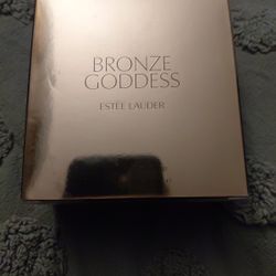 NIB Estee Lauder Bronze Goddess Parfum 