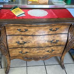 Stand  Night Dresser 
