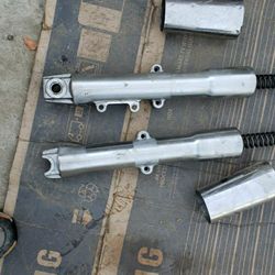 09 Harley Davidson Deluxe Parts
