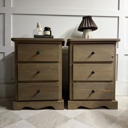Set Of Endtables / Nightstands / Side tables  