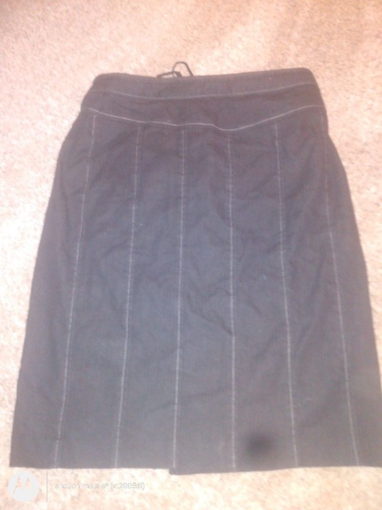 Loft Pencil Skirt Size 8