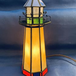 Vintage Pretty Stained Glass Table Lamp Lighthouse 