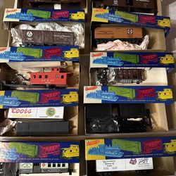 Roundhouse Products HO Gauge car kits