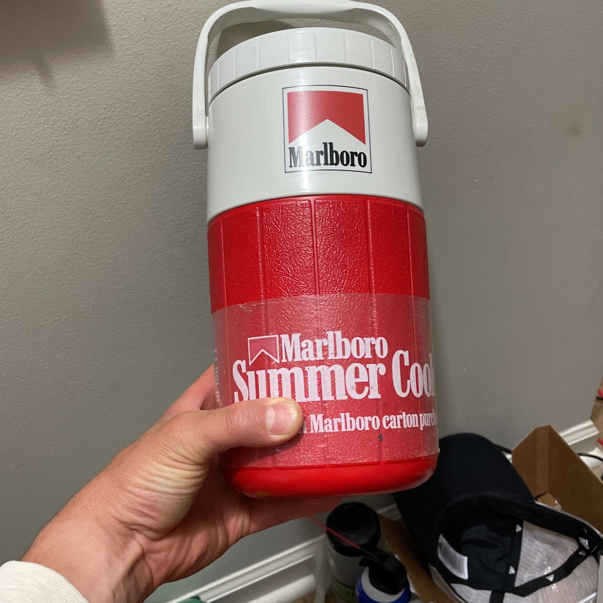 Vintage Marlbro summer cooler 1990