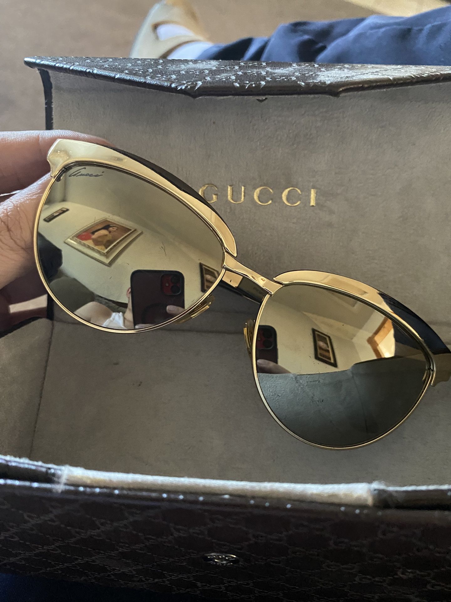 GUCCI SUNGLASSES