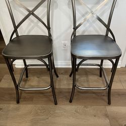 Metal Bar Stool - Counter Height 