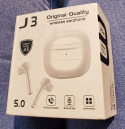 J 3 wireless earphones
