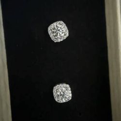 0.5 ct moissanite earrings