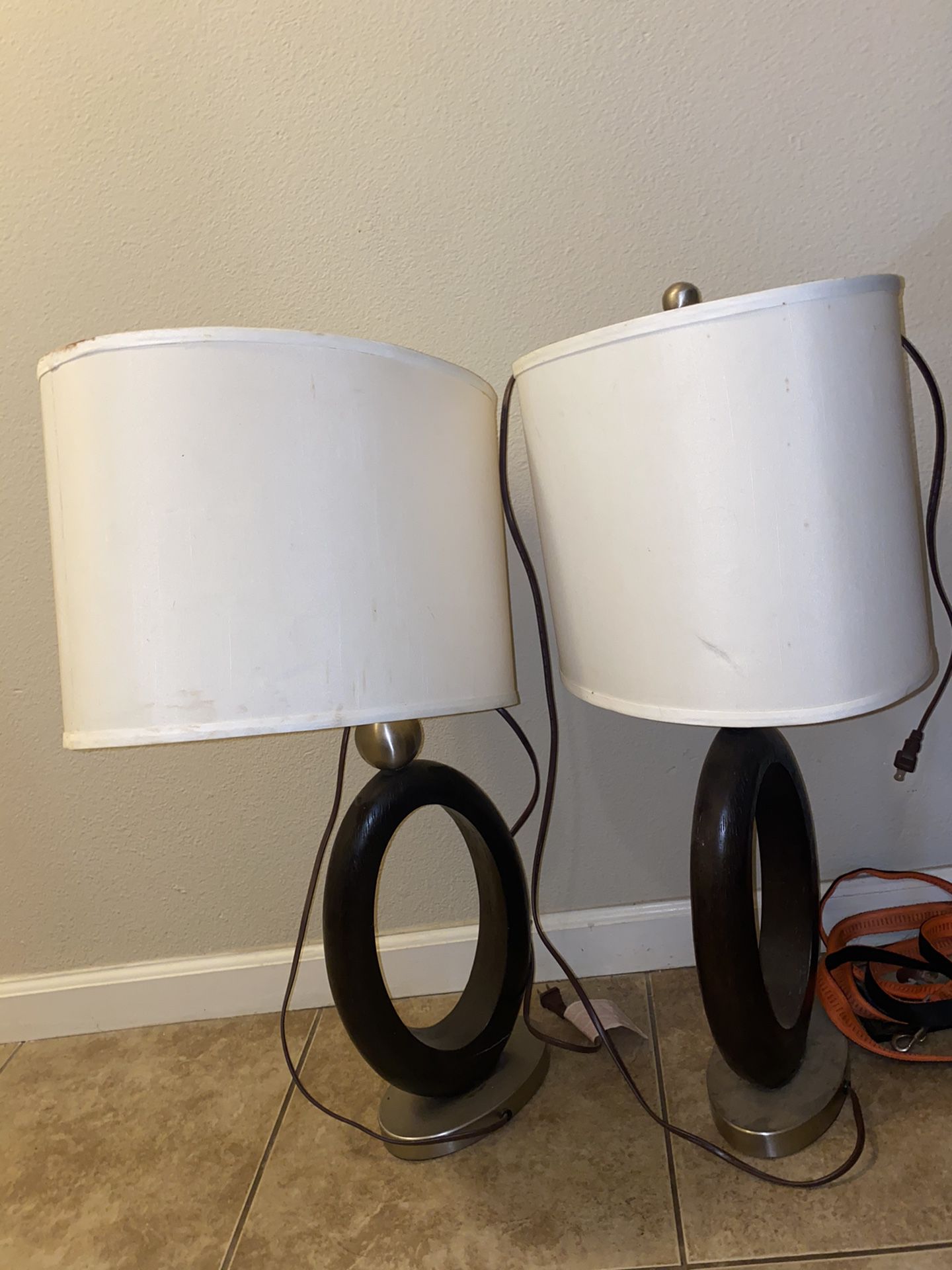 Two lamps w/ shades